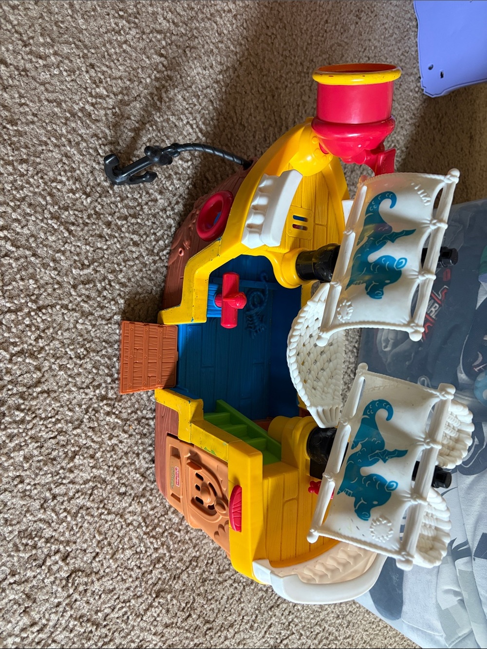 2005 Fisher Price Little People Pirate Ship Toy. Ship Only